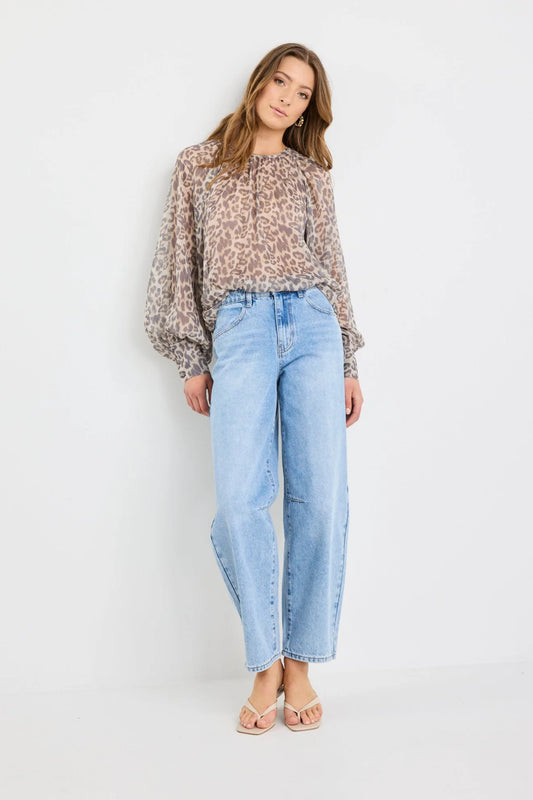 STORIES BE TOLD COSMOPOLITAN L/S TOP - LEOPARD PRINT