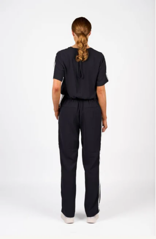 KNEWE UNIVERSAL JUMPSUIT - INK/OFF WHITE - K1049