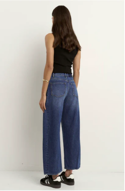 AMONG THE BRAVE - VARSITY BARREL JEANS - DEEP BLUE