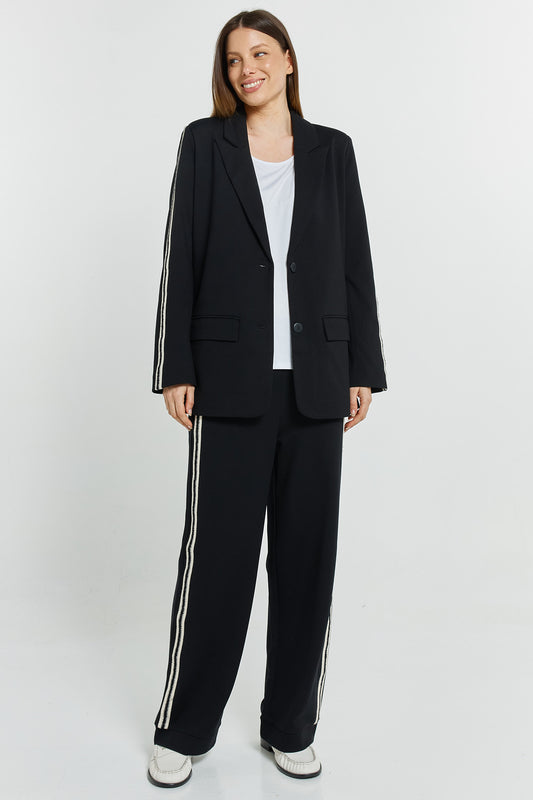BETTY BASICS BRONWYN BLAZER - BLACK
