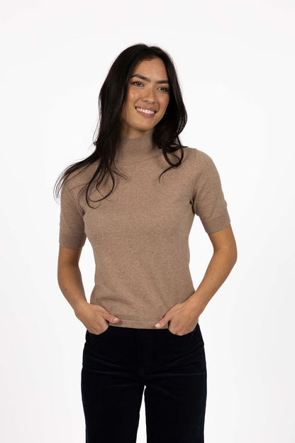 HUMIDITY LIFESTYLE VERA TOP - HAZELNUT