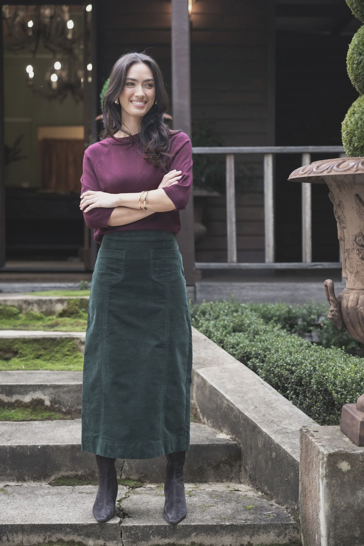 HUMIDITY LIFESTYLE VA VA VELOUR SKIRT - PINE