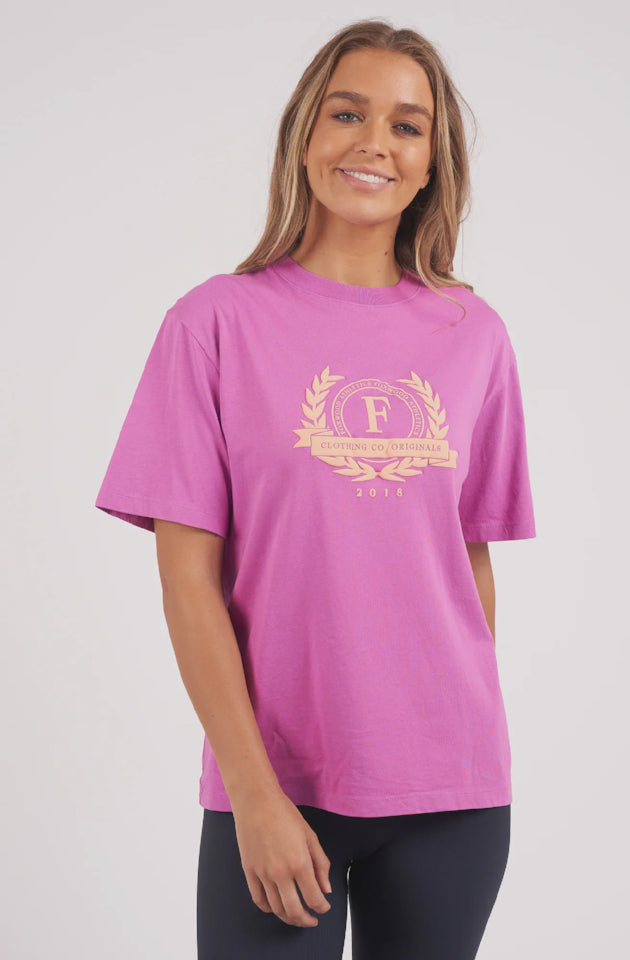 FOXWOOD SQUAD TEE - FUSCHIA - 5542111.FUSC