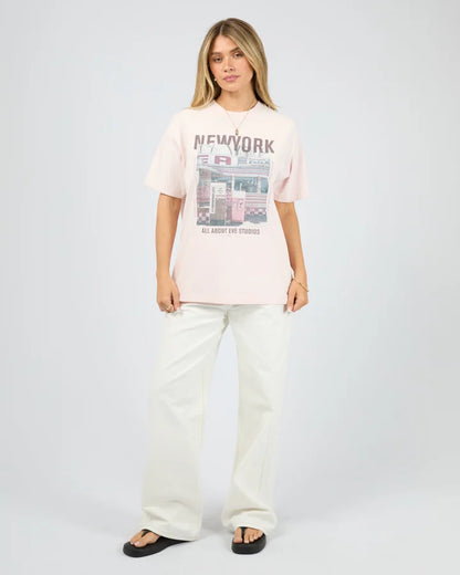 ALL ABOUT EVE NEW YORK DINER RELAXED TEE - PALE PINK