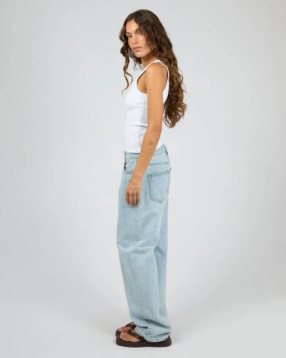 SILENT THEORY MIA TANK - WHITE