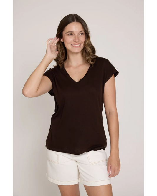 STELLA & GEMMA VICTOR T-SHIRT - CHOCOLATE