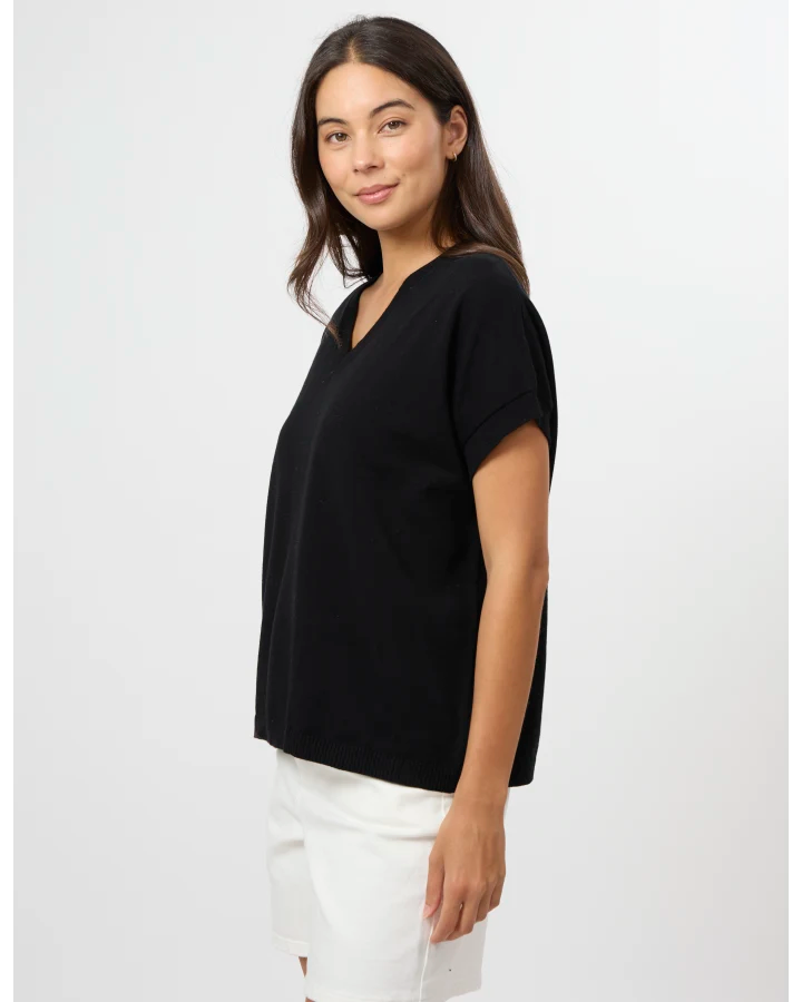 STELLA & GEMMA LILY TOP - BLACK