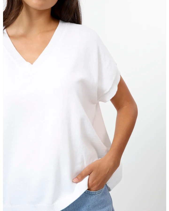 STELLA & GEMMA LILY TOP - WHITE