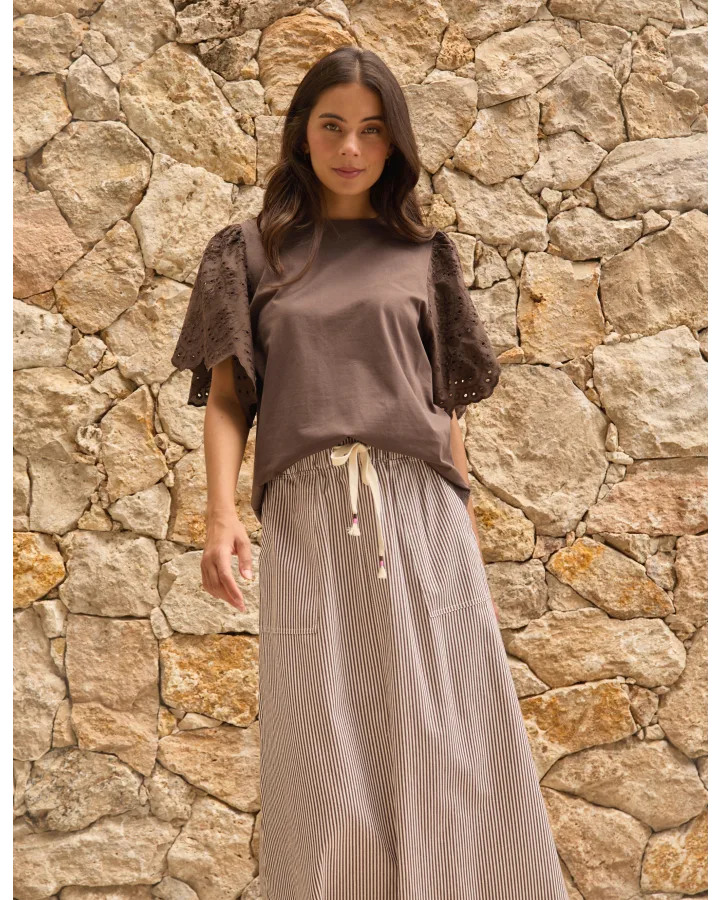 STELLA & GEMMA PHOEBE T-SHIRT - COFFEE BEAN