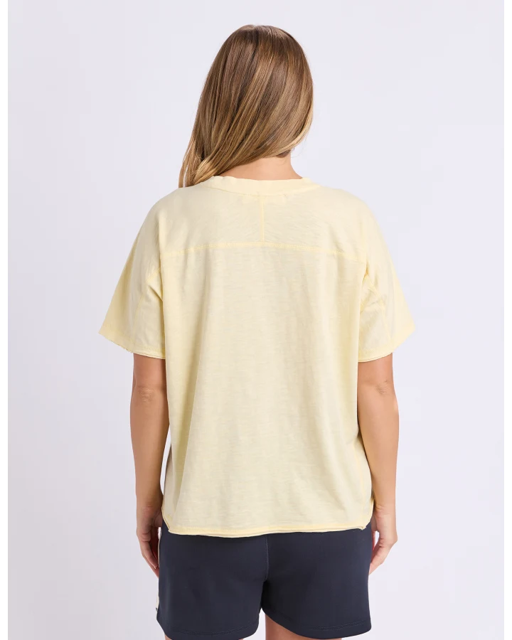 FOXWOOD RETREAT TEE - BUTTER CREAM
