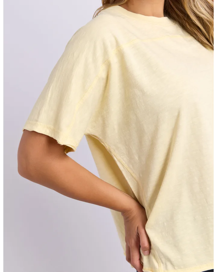 FOXWOOD RETREAT TEE - BUTTER CREAM