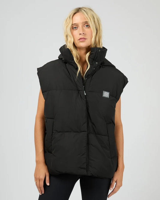 ALL ABOUT EVE ELEVATE PUFFER VEST - BLACK