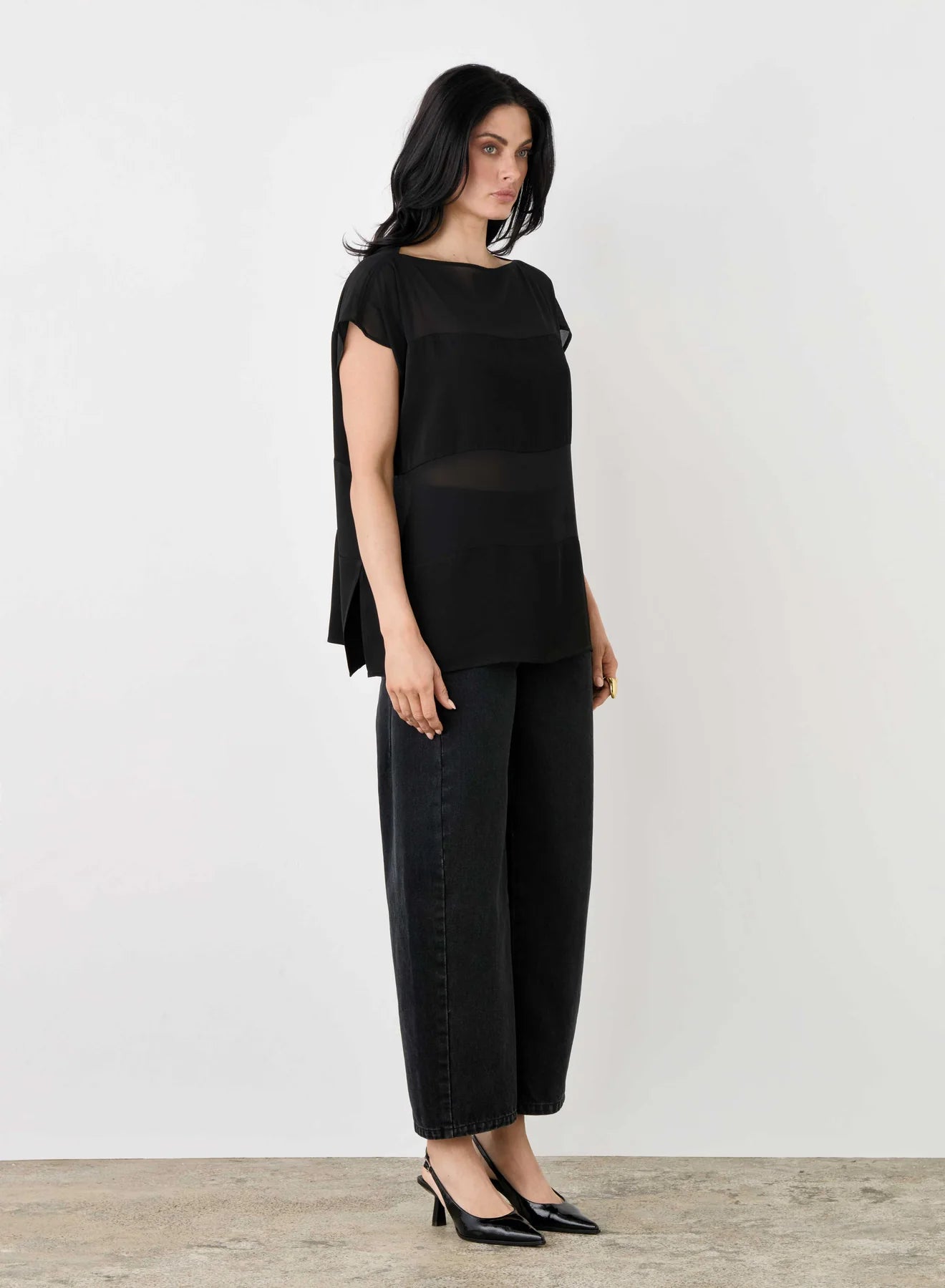ESMAEE PANEL BLOUSE - BLACK