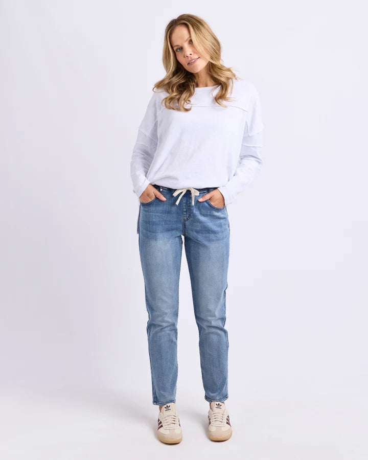 FOXWOOD JULIETTE JOGGER JEAN - LIGHT BLUE