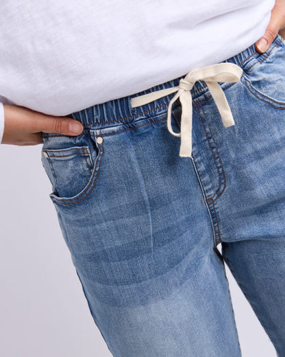 FOXWOOD JULIETTE JOGGER JEAN - LIGHT BLUE