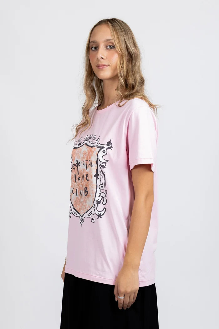 FEDERATION RUSH TEE - LOVE CLUB - PINK