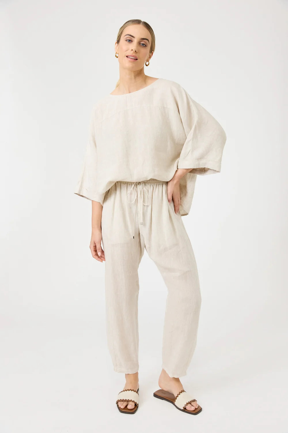EB & IVE STUDIO RELAXED PANT - TUSK