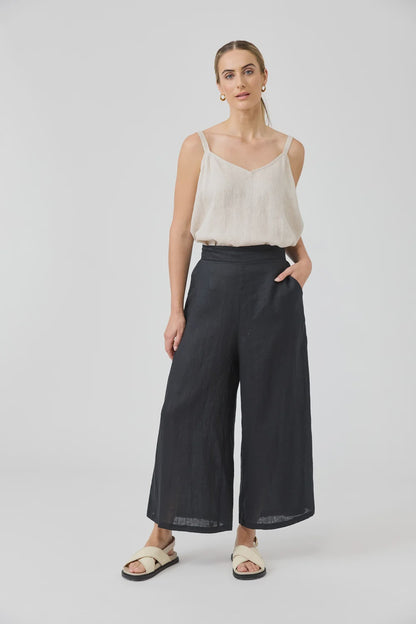 EB & IVE STUDIO CROP PANT - EBONY