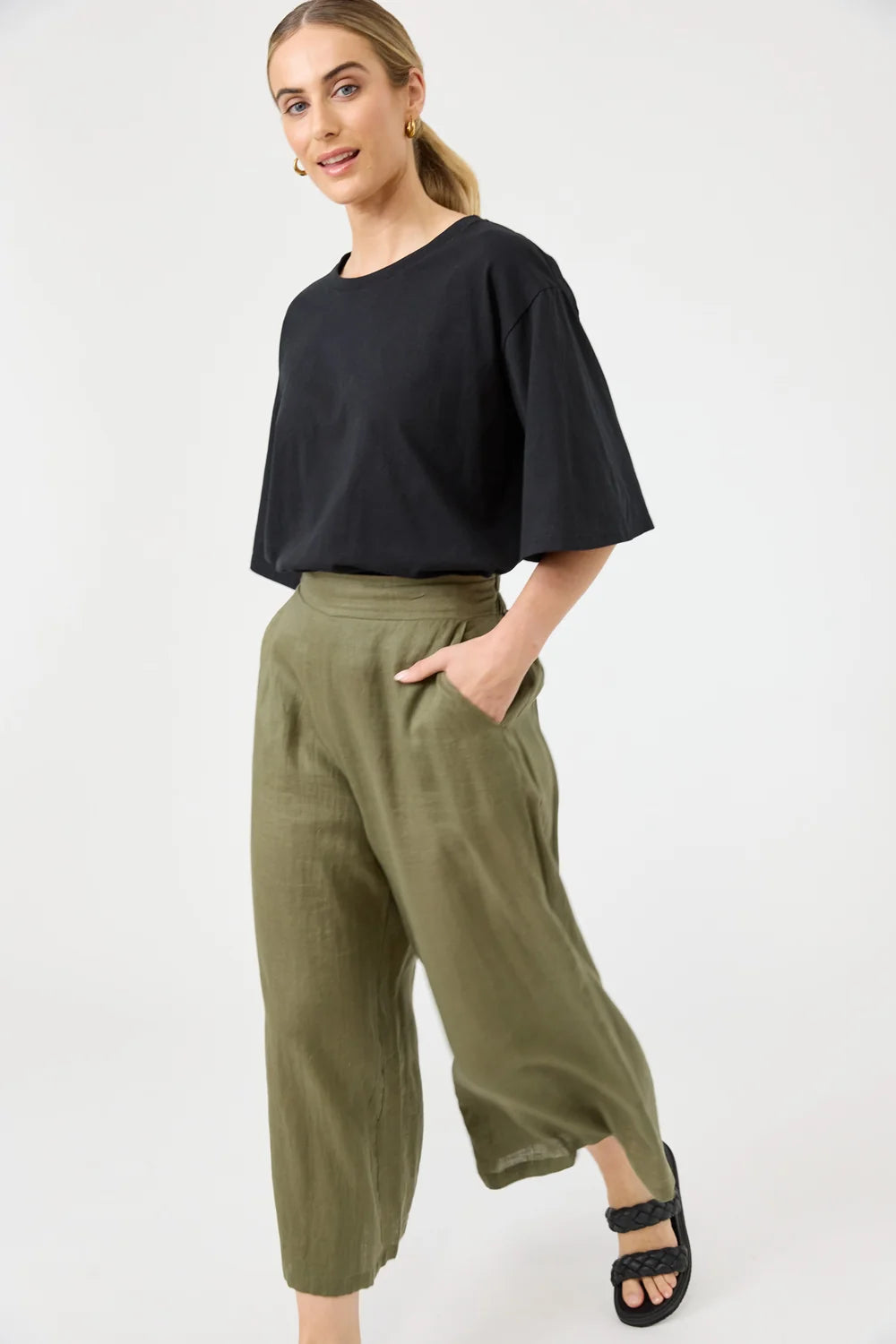 EB & IVE STUDIO CROP PANT -  KHAKI
