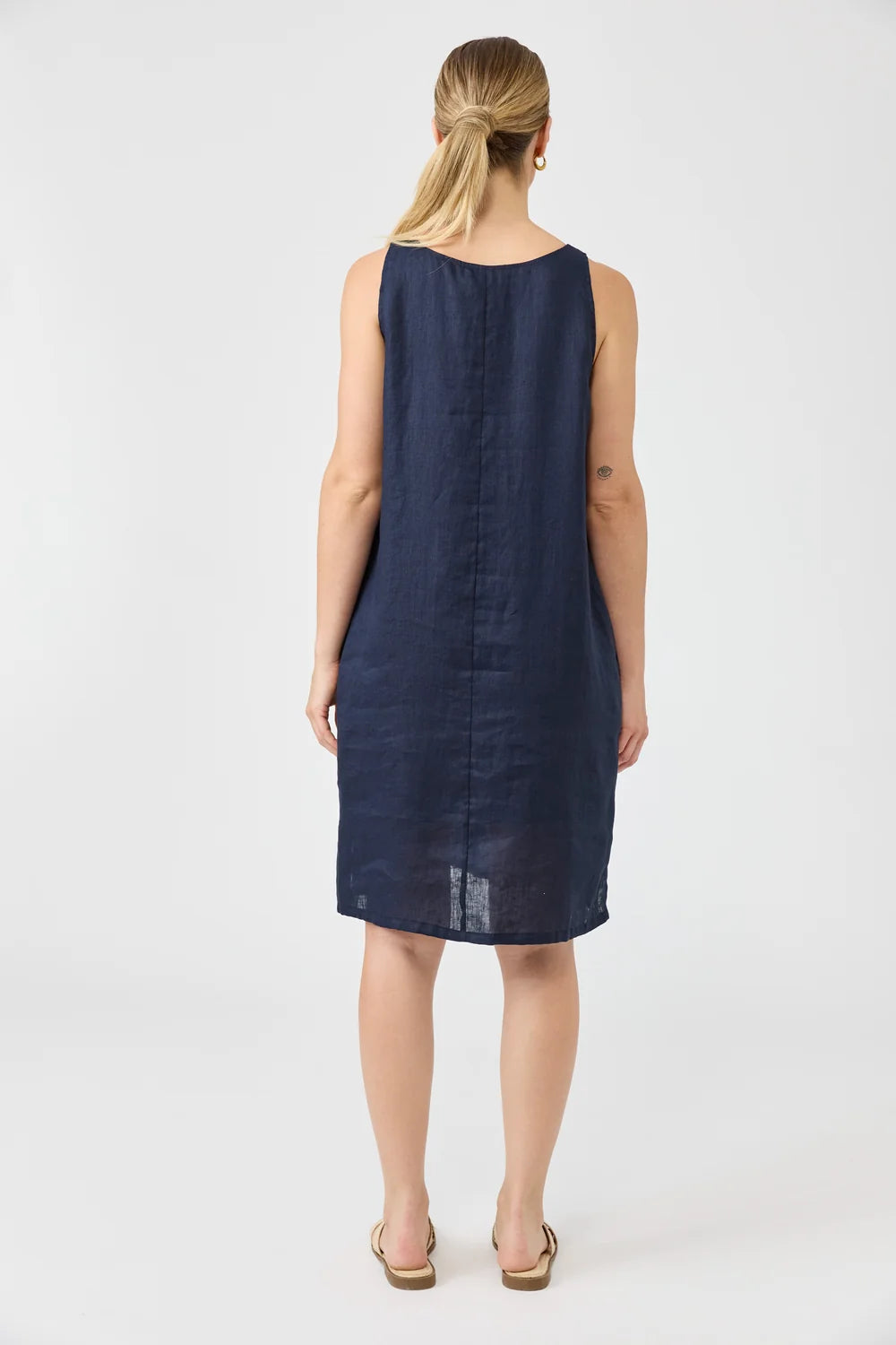 EB & IVE STUDIO MIDI DRESS - NAVY