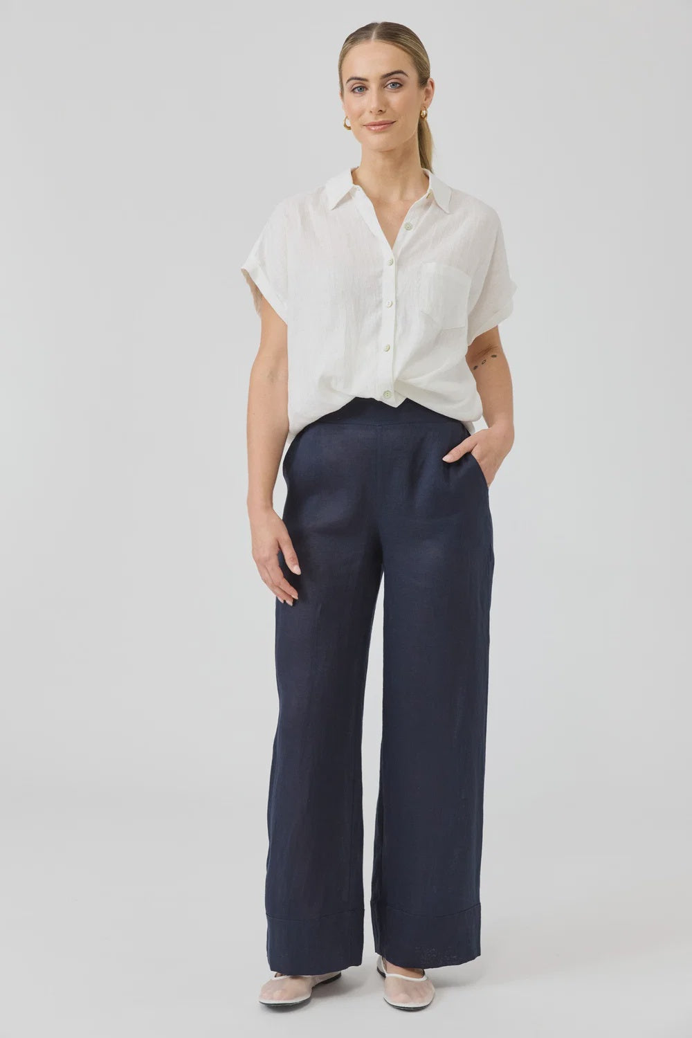 EB & IVE STUDIO PANT - NAVY