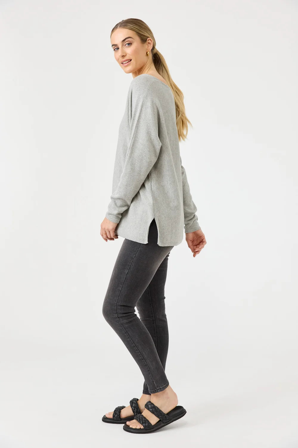 EB & IVE STUDIO V KNIT - MARLE