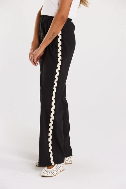 THING THING NINA PANT - BLACK
