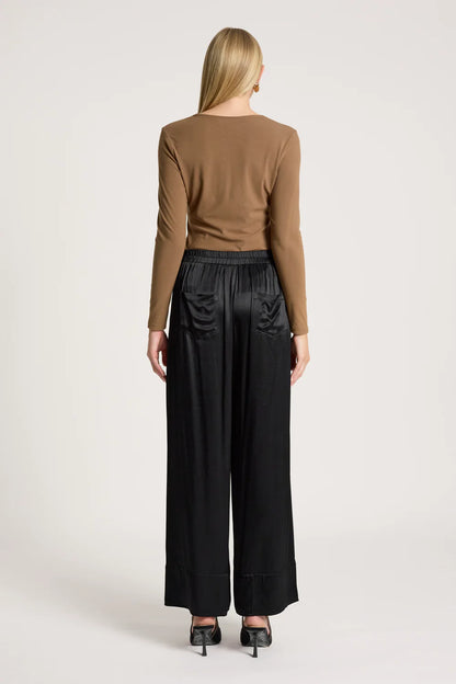 EB & IVE - SAN PANT - BLACK