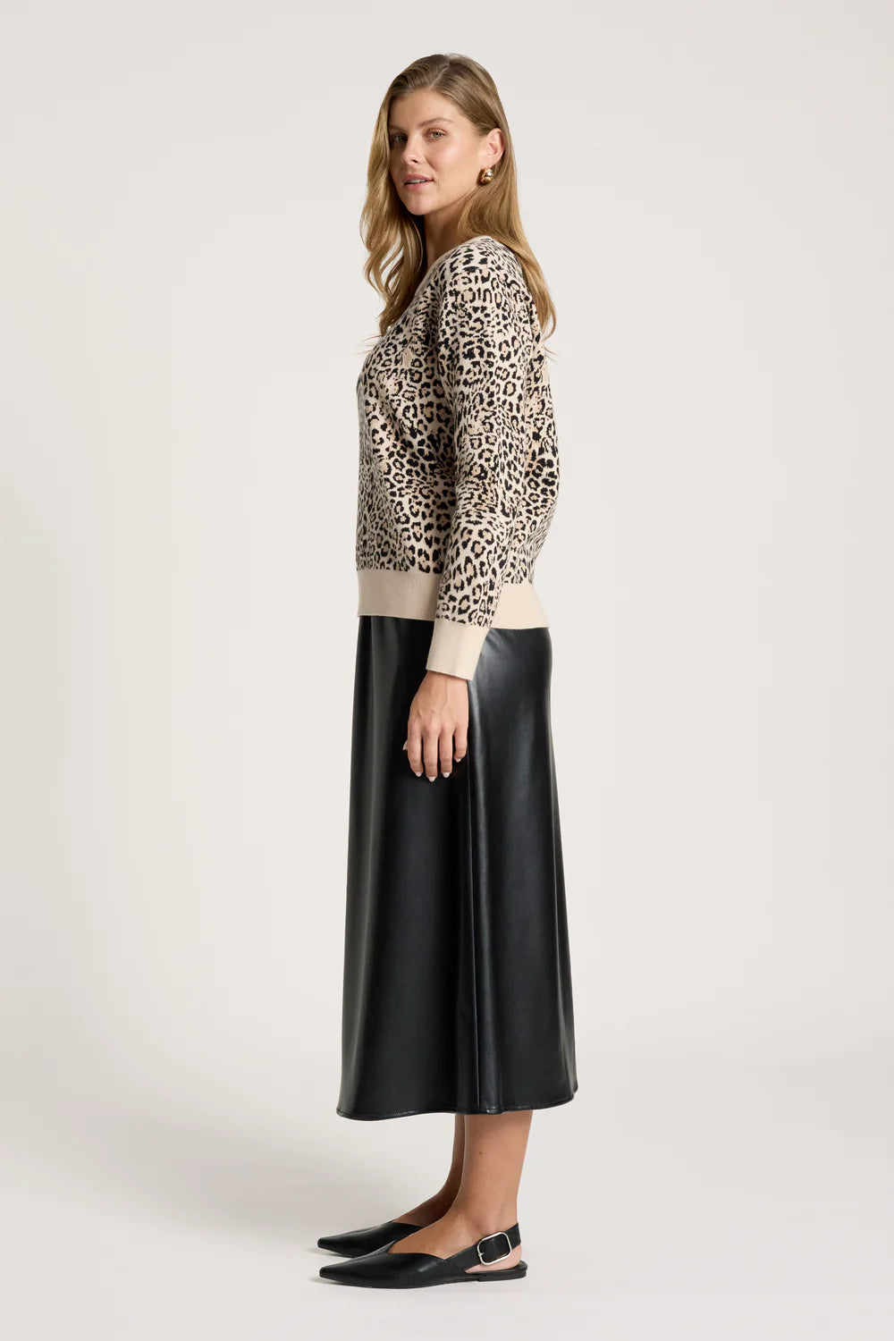 EB & IVE - ZALA JUMPER - NOMAD