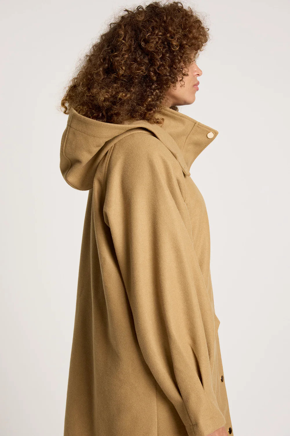 EB & IVE - SABLE HOOD JACKET - MOCHA