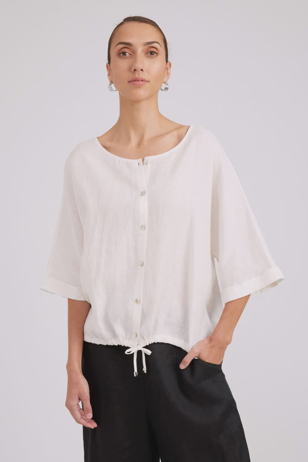 EB & IVE STUDIO BUTTON TOP/JACKET - WHITE