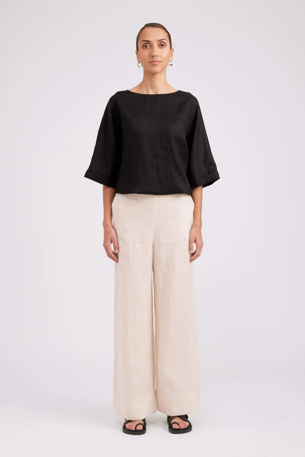 EB & IVE STUDIO BUTTON TOP/JACKET - BLACK