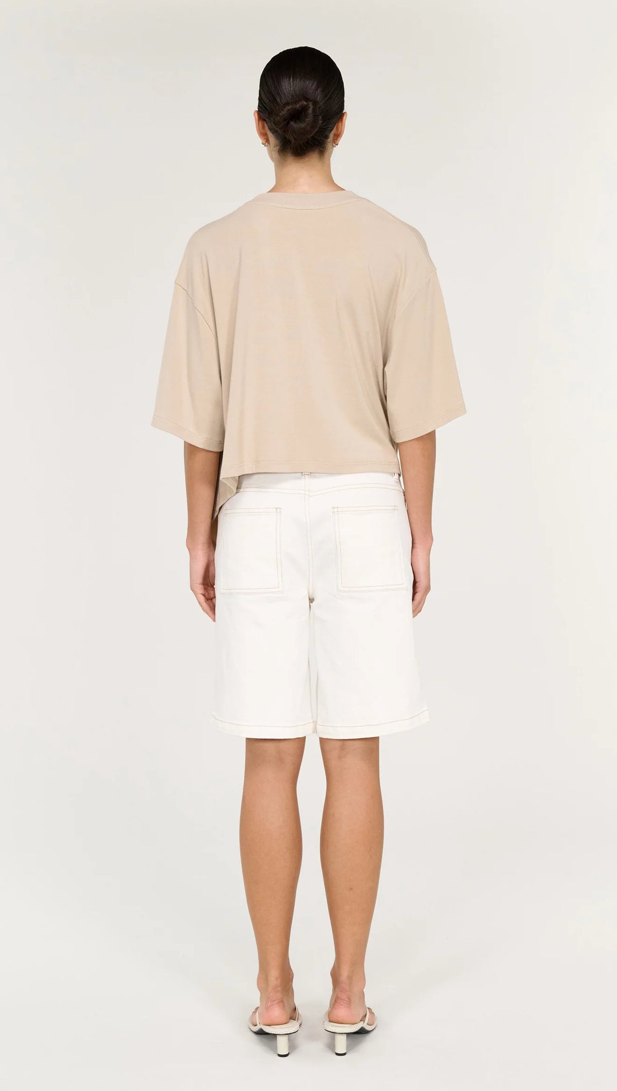 STAPLE THE LABEL ZELLE DRAPED OVERSIZE TEE - BEIGE