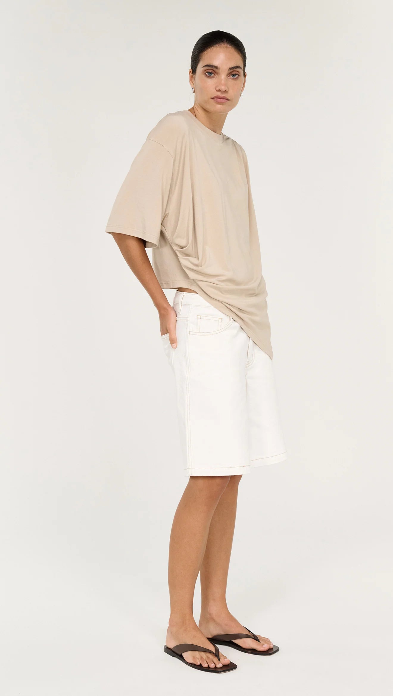 STAPLE THE LABEL ZELLE DRAPED OVERSIZE TEE - BEIGE