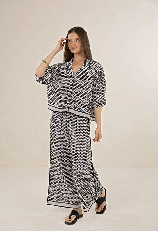 HUMIDITY LIFESTYLE HEXI SHIRT - BLACK/CREAM