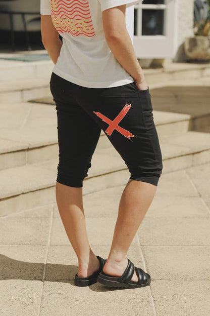 HOME-LEE 3/4 APARTMENT PANTS - BLACK WITH CHERRY/BLUSH