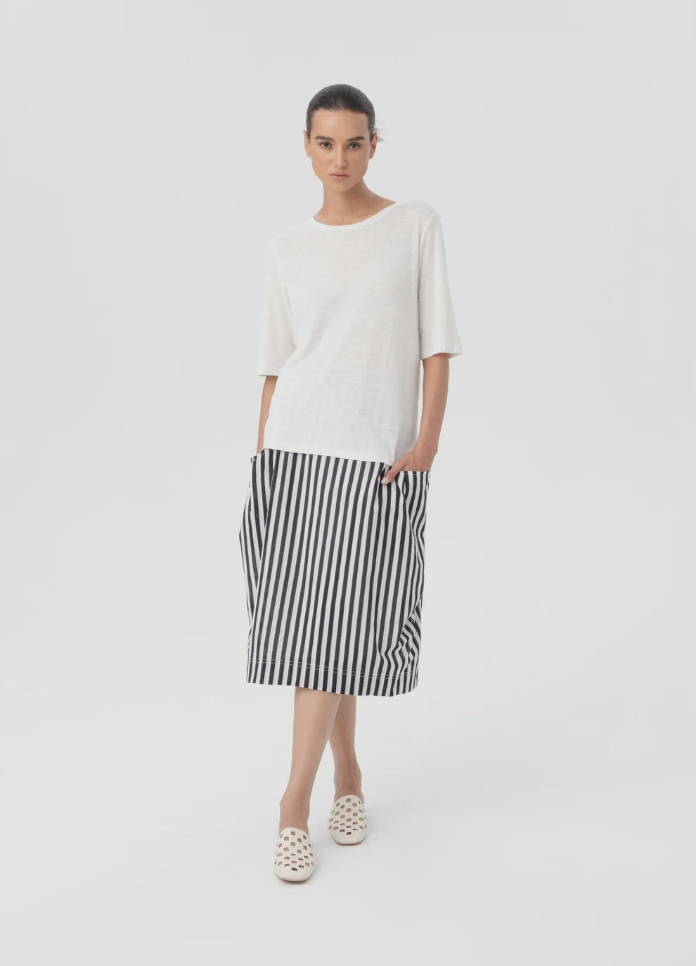 TWO BY TWO LINEN TEE - WHITE