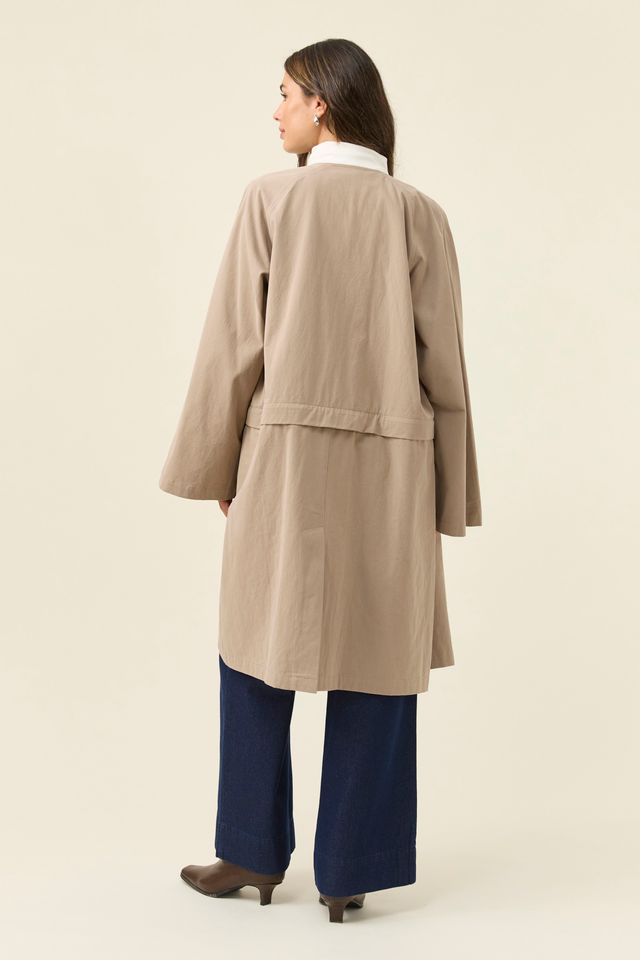 ISLE OF MINE - FARIDA CONVERTIBLE COAT - STONE