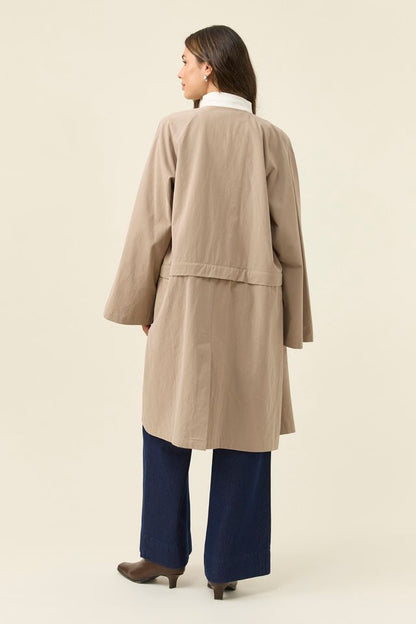 ISLE OF MINE - FARIDA CONVERTIBLE COAT - STONE
