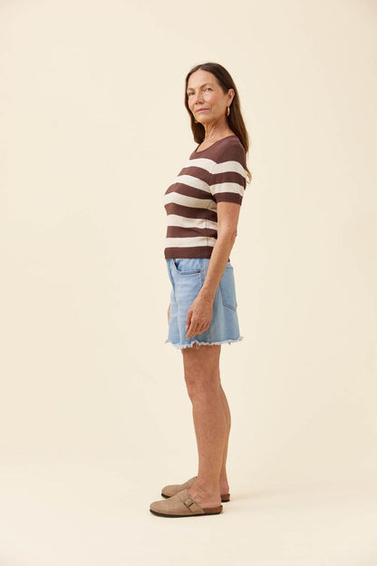 ISLE OF MINE MARCELLE T-SHIRT - TAUPE