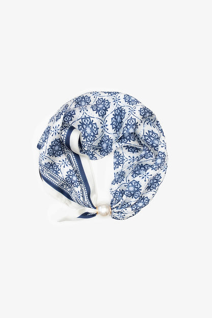 ANTLER PEARL NECK TIE - PORCELAIN CROSS