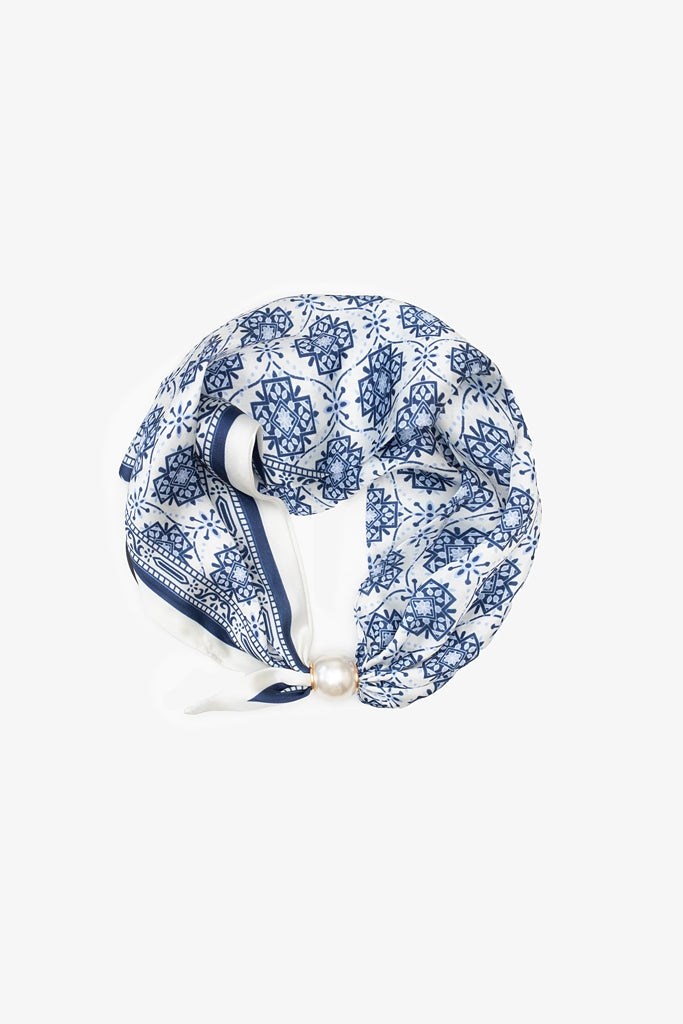 ANTLER PEARL NECK TIE - PORCELAIN CROSS