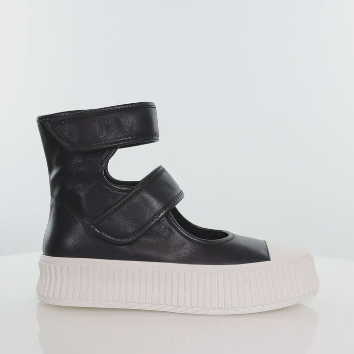 MINX -  ASTRO - BLACK IVORY SOLE