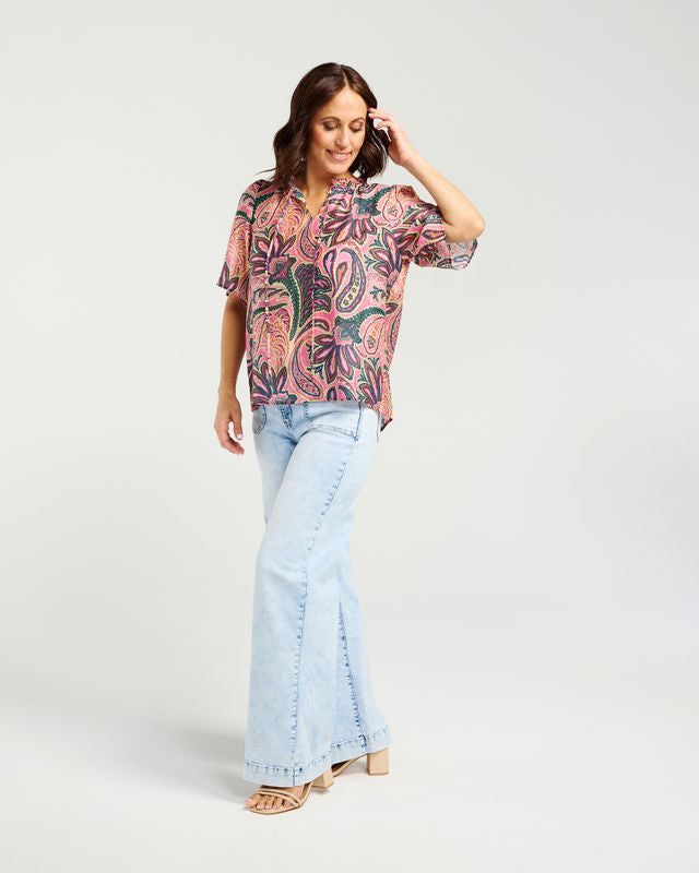 ZAFINA HAZEL TOP - PINK PAISLEY