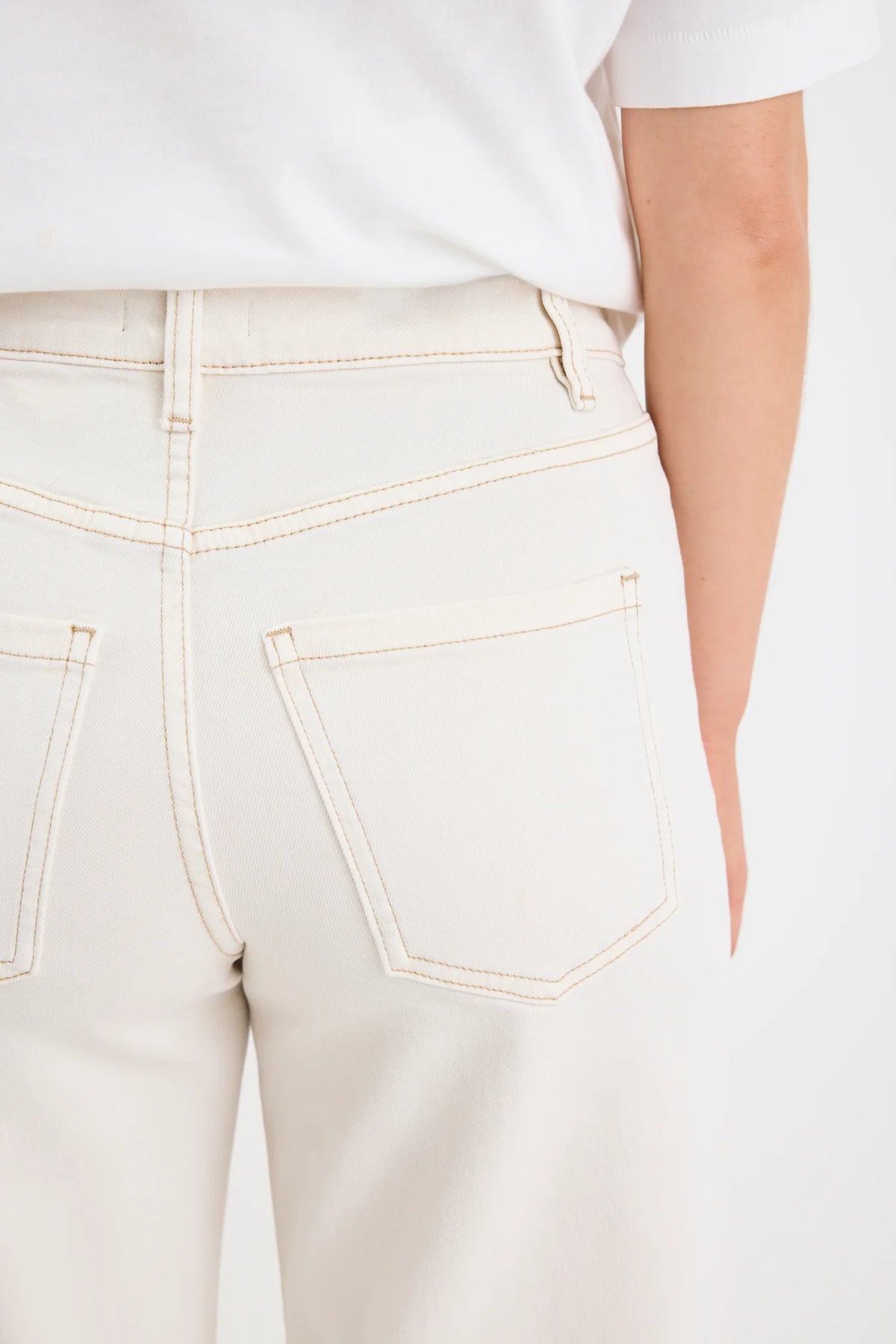 AMONG THE BRAVE -  ZOEY HIGH RISE JEAN  PETITE- ECRU