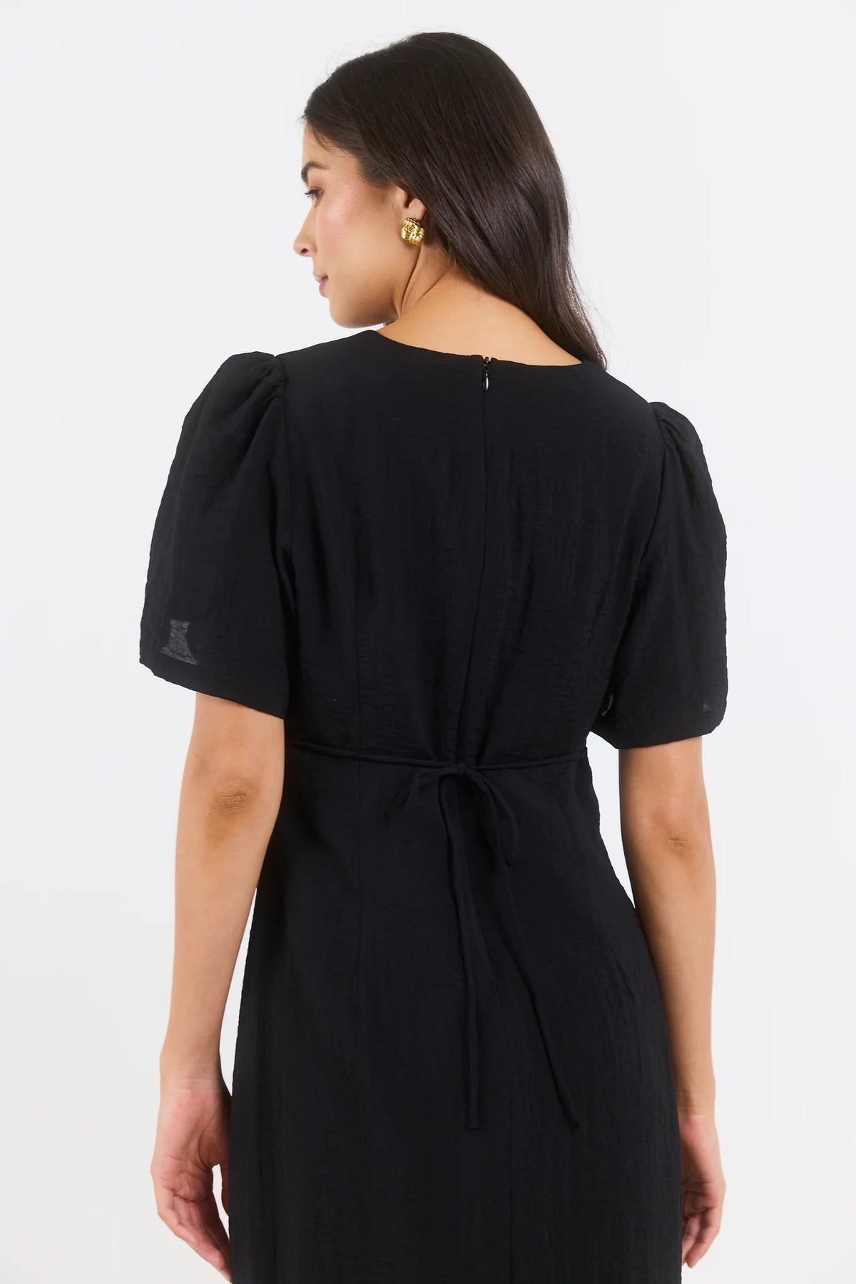 STORIES BE TOLD COMMAND MAXI DRESS - BLACK TEXTURE