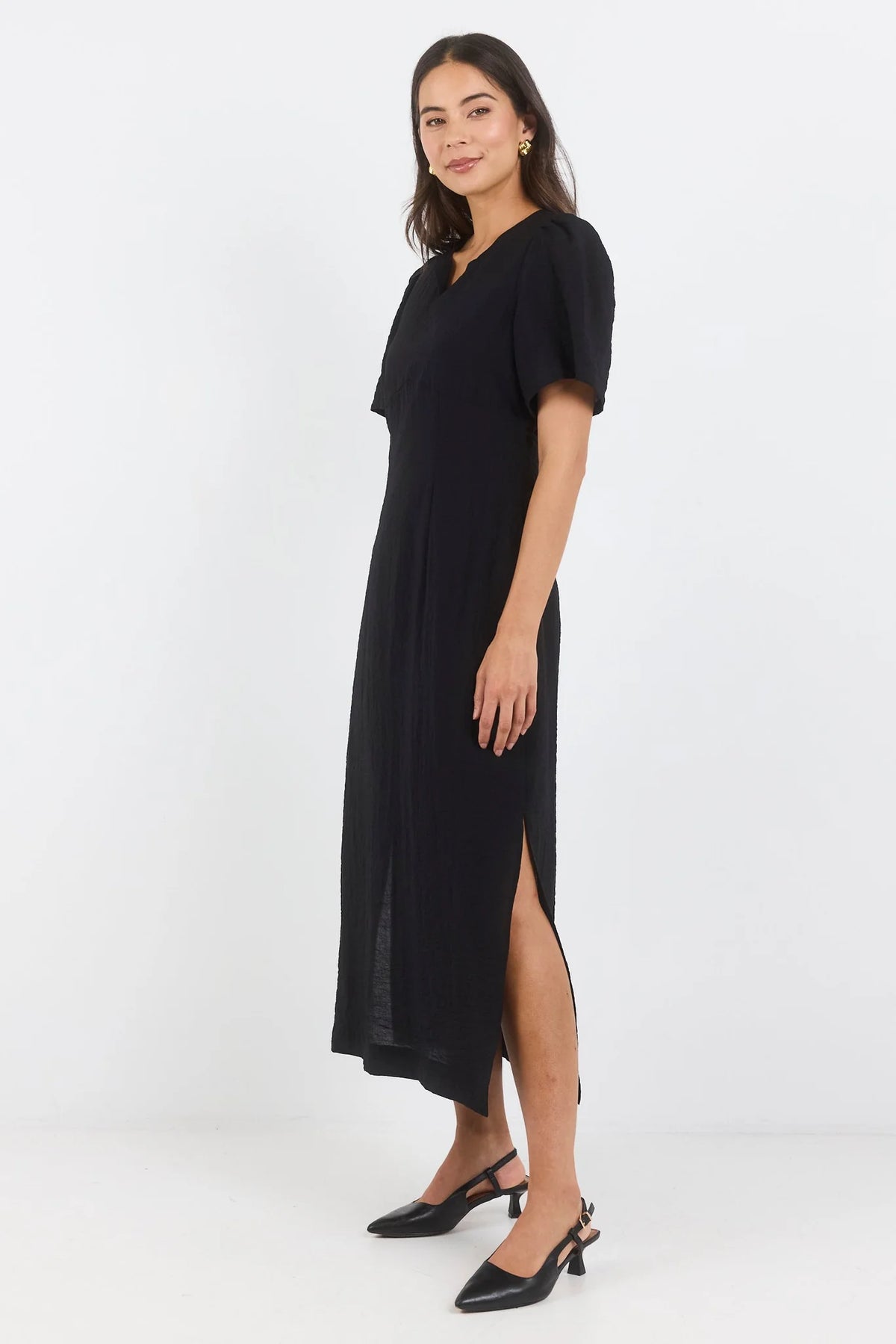 STORIES BE TOLD COMMAND MAXI DRESS - BLACK TEXTURE