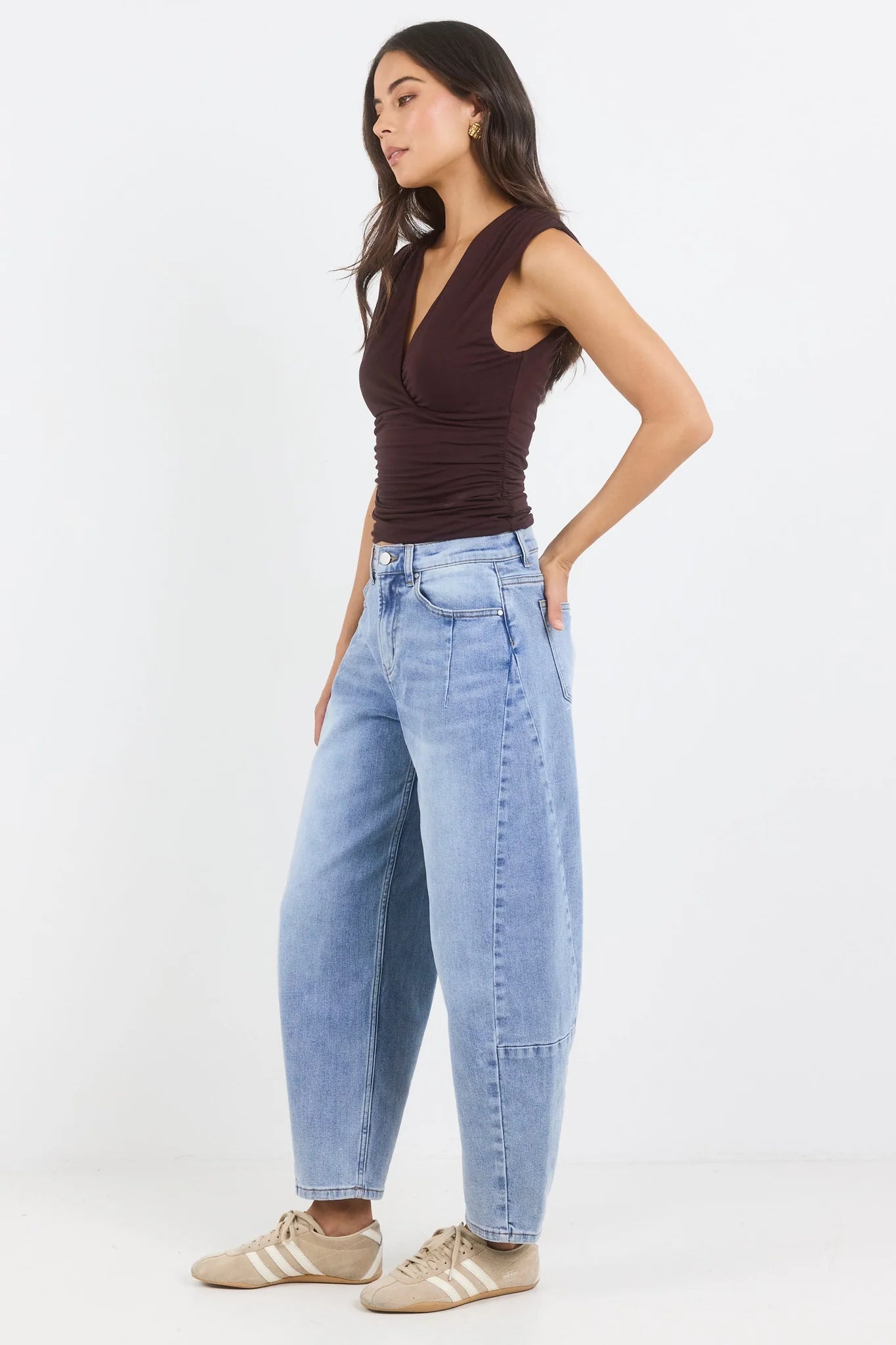 AMONG THE BRAVE - GRADUATE BARREL JEANS - LIGHT BLUE