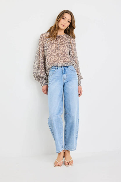 STORIES BE TOLD COSMOPOLITAN L/S TOP - LEOPARD PRINT