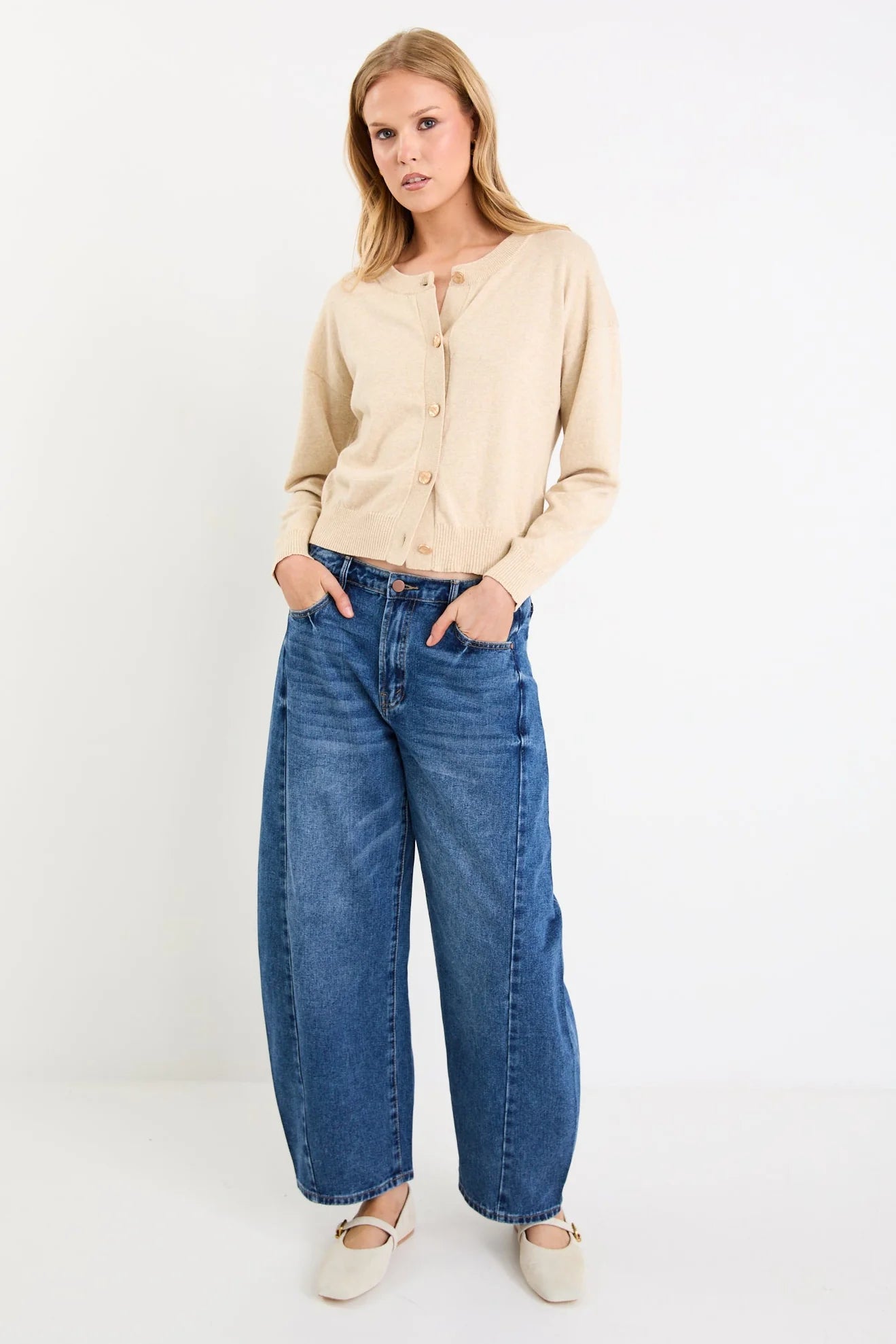 IVY & JACK DELIGHT CREW CARDIGAN - CHAMPAGNE